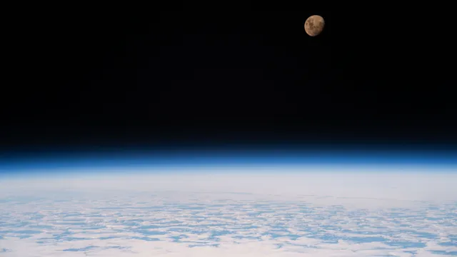 A Lua em Crescimento: O Fascinante Processo do Lua Gibboso