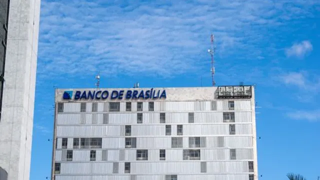 Amazon RDS: Autenticação de Banco de Dados com Escalabilidade de Tamanho de Cone